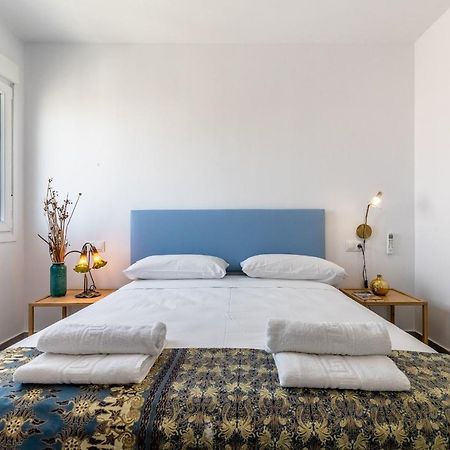 Livemalaga Victoria Suites Bagian luar foto