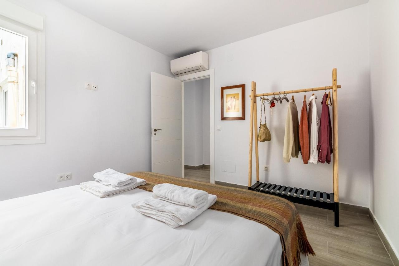 Livemalaga Victoria Suites Bagian luar foto